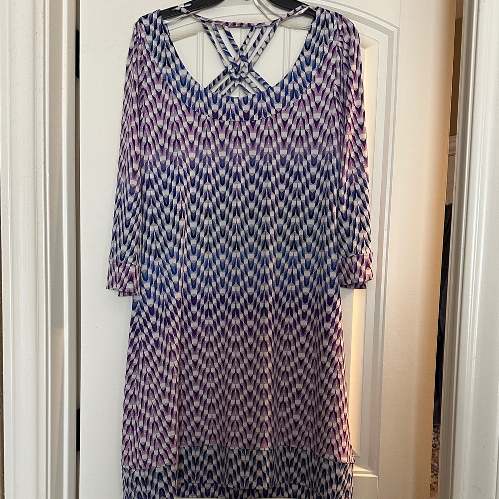 Jessica Simpson Patterned Dress - Picture 4 of 4